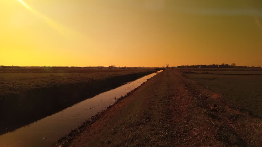 Miniaturka Dolina Zielawy w Krainie Rumianku – krótko, ale treściwie.