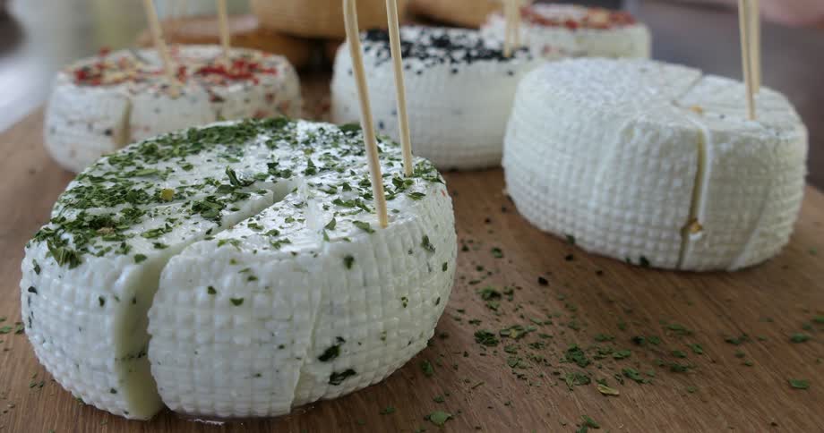 Miniaturka „Kozia łąka” i tajemnica kozich serów